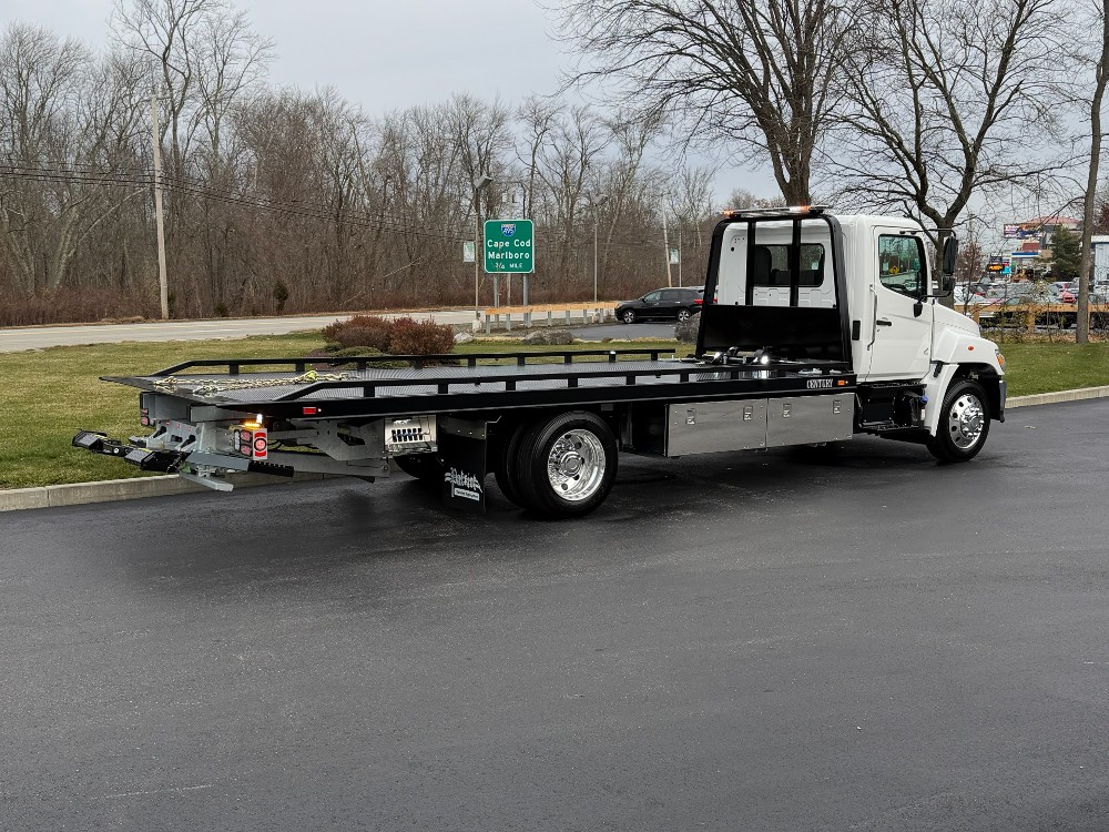 2025 Hino L6 (Key# 1942) 4